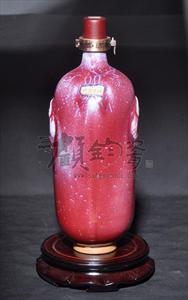 河南陶瓷酒瓶厂，之，高档陶瓷酒瓶