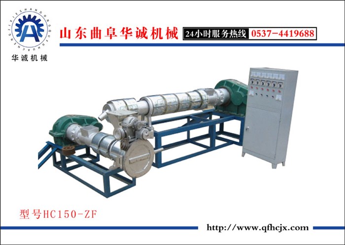 塑料颗粒机135型子母机 概述:白色污染日趋严重,废旧塑料遍地皆是,既浪费资源,又严重污染环境 废旧塑料的回收再利用给我们提供了一个广阔的投资利润空间,抢先一步必给我们带来良好收益,永不饱和的市场,使您投资效益最大化。 塑料再生颗粒设备,受到越来越多客户的青睐,利用机械再生制粒,属废旧塑料再生利用的一条开发新途径。 山东省曲阜市华诚机械针对市场需求研制的环保型塑料颗粒机主副机系列深受广大用户喜爱。 据统计我国每年消费10000亿个塑料袋,在我国仅仅买菜一项,人们每天就要用掉10亿个塑料袋,2007年,中国