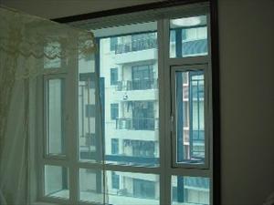 安装隔音门窗价格_朗斯隔音门窗可以解决商业建筑带来的噪声问题