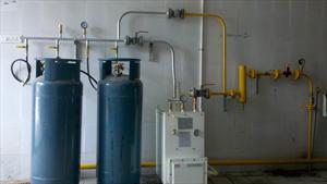 佛山煤气管道液化石油气100kg汽化炉安装工程