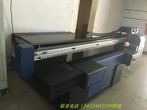 供应UV打印机/UV喷绘机/UV平板打印