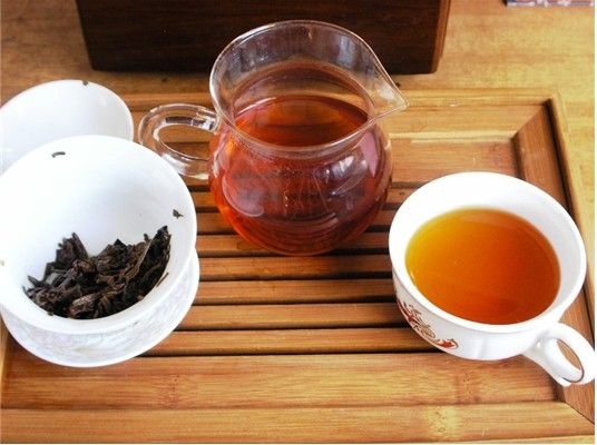什么时候喝茶最好?也有人说是在早晨.    什么时候喝茶最好?