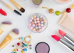 天猫美妆2018年增速超60%，消费者超3亿人