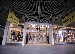Forever 21退出中国市场，海外快时尚品牌为何颓势连连？