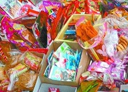 “五毛食品”将严查！学生“舌尖上的安全”有保障了